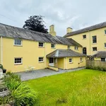 Rent 4 bedroom apartment in Wales