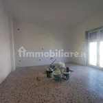 Rent 3 bedroom apartment of 110 m² in Casagiove