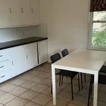 Rent 6 bedroom apartment in Sherbrooke