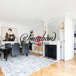 Rent 4 bedroom house of 115 m² in Paris