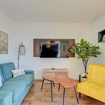 Rent 3 bedroom apartment in Marseille