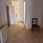 Rent 3 bedroom apartment of 80 m² in Siena