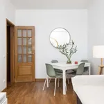 Rent 2 bedroom apartment of 65 m² in lisbon