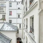 Rent 1 bedroom apartment of 46 m² in paris