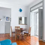 Rent 2 bedroom apartment of 70 m² in lisbon