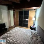 Affitto 3 camera appartamento di 90 m² in Bologna