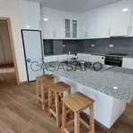 Rent 2 bedroom apartment of 215 m² in Covilhã