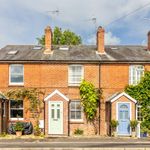 Rent 3 bedroom house in South East England