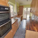 Rent 3 bedroom house in Wakefield