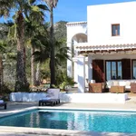 Rent 5 bedroom house in Es Cubells