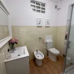 Rent a room of 130 m² in lisbon