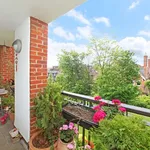 Rent 3 bedroom apartment in London