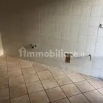 Rent 3 bedroom apartment of 100 m² in Avellino