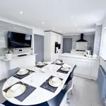 Rent 7 bedroom apartment in East Of England