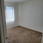 Rent 2 bedroom apartment in Long Beach