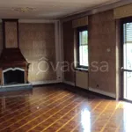 Rent 4 bedroom apartment of 150 m² in Gattinara