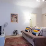 Rent 1 bedroom apartment in Lisbon