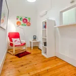 Rent 3 bedroom apartment of 700 m² in Lisbon