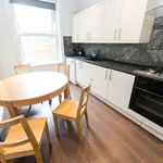 Rent 7 bedroom house in Leeds