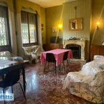 Rent 6 bedroom apartment of 200 m² in Bologna