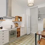 Rent 4 bedroom apartment of 158 m² in Barcelona