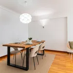 Rent 1 bedroom apartment of 47 m² in Porto