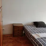 Rent 3 bedroom apartment in Lisbon