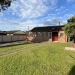 Rent 4 bedroom house in Toongabbie