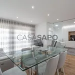 Rent 2 bedroom apartment of 87 m² in Amadora