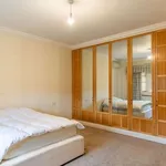 Rent 9 bedroom house in London