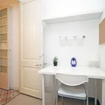 Rent a room of 90 m² in barcelona