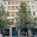 Miete 1 Schlafzimmer wohnung von 700 m² in Berlin