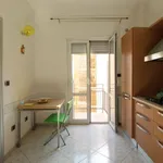 Affitto 3 camera appartamento di 135 m² in Brindisi