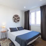 Rent 1 bedroom apartment in Porto