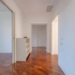 Rent 5 bedroom house of 570 m² in Roma