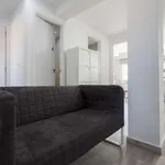 Rent a room of 95 m² in valencia