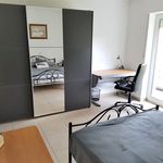 Miete 4 Schlafzimmer wohnung von 105 m² in Köln