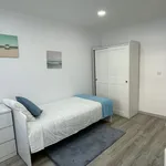 Rent 4 bedroom apartment in Lisbon