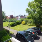 Rent 2 bedroom flat in Belfast