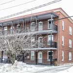 Rent 5 bedroom apartment in Sherbrooke