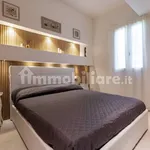 Affitto 3 camera casa di 95 m² in Roma Imperiale