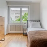 Miete 4 Schlafzimmer wohnung von 100 m² in Basel