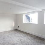 Rent 3 bedroom flat in North East England