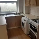 Rent 2 bedroom house in Swansea