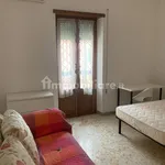 Rent 4 bedroom apartment of 80 m² in Rome