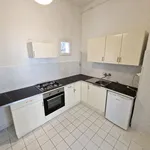 Rent 4 bedroom apartment of 136 m² in Budapest