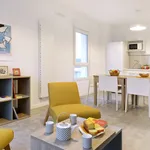 Rent 5 bedroom apartment of 91 m² in LYON 02