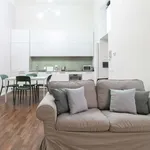 Rent 3 bedroom apartment of 112 m² in Milan