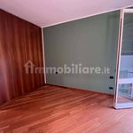 Affitto 3 camera appartamento di 107 m² in Monza