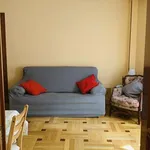 Rent a room of 100 m² in madrid